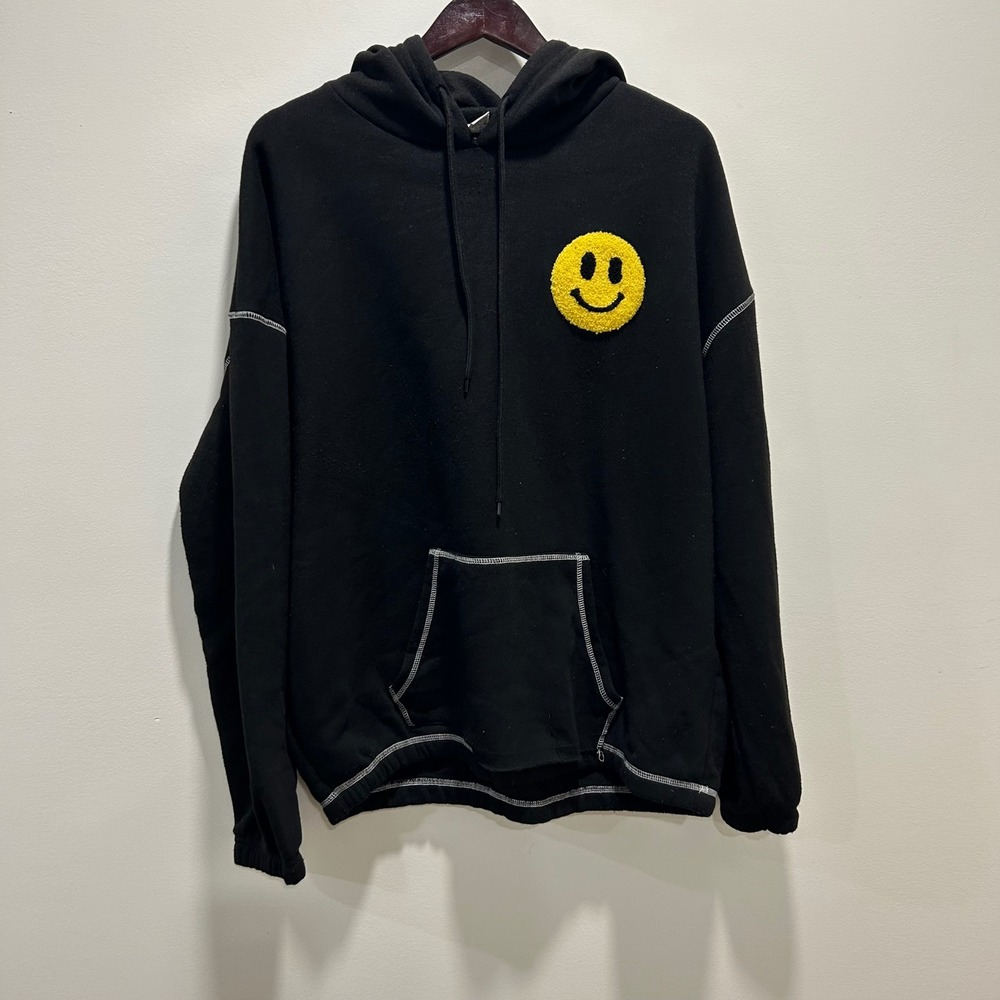 Ladies black smiley‎ hoodie